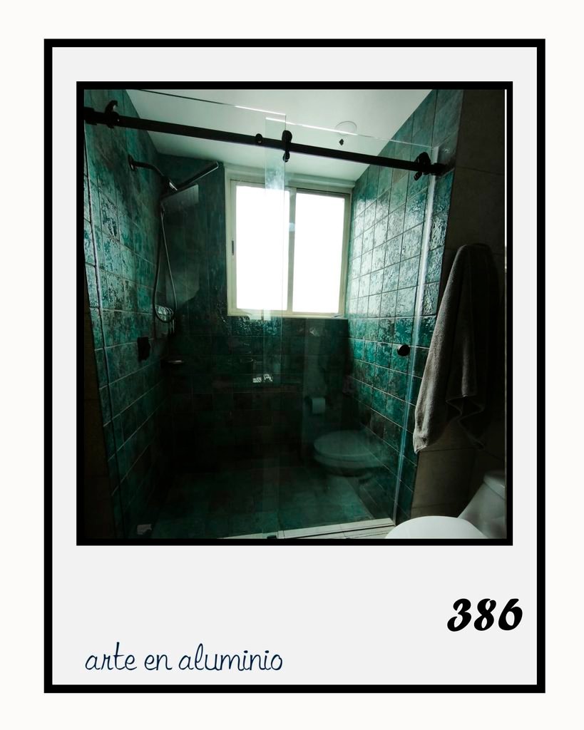 Galería 377 G386